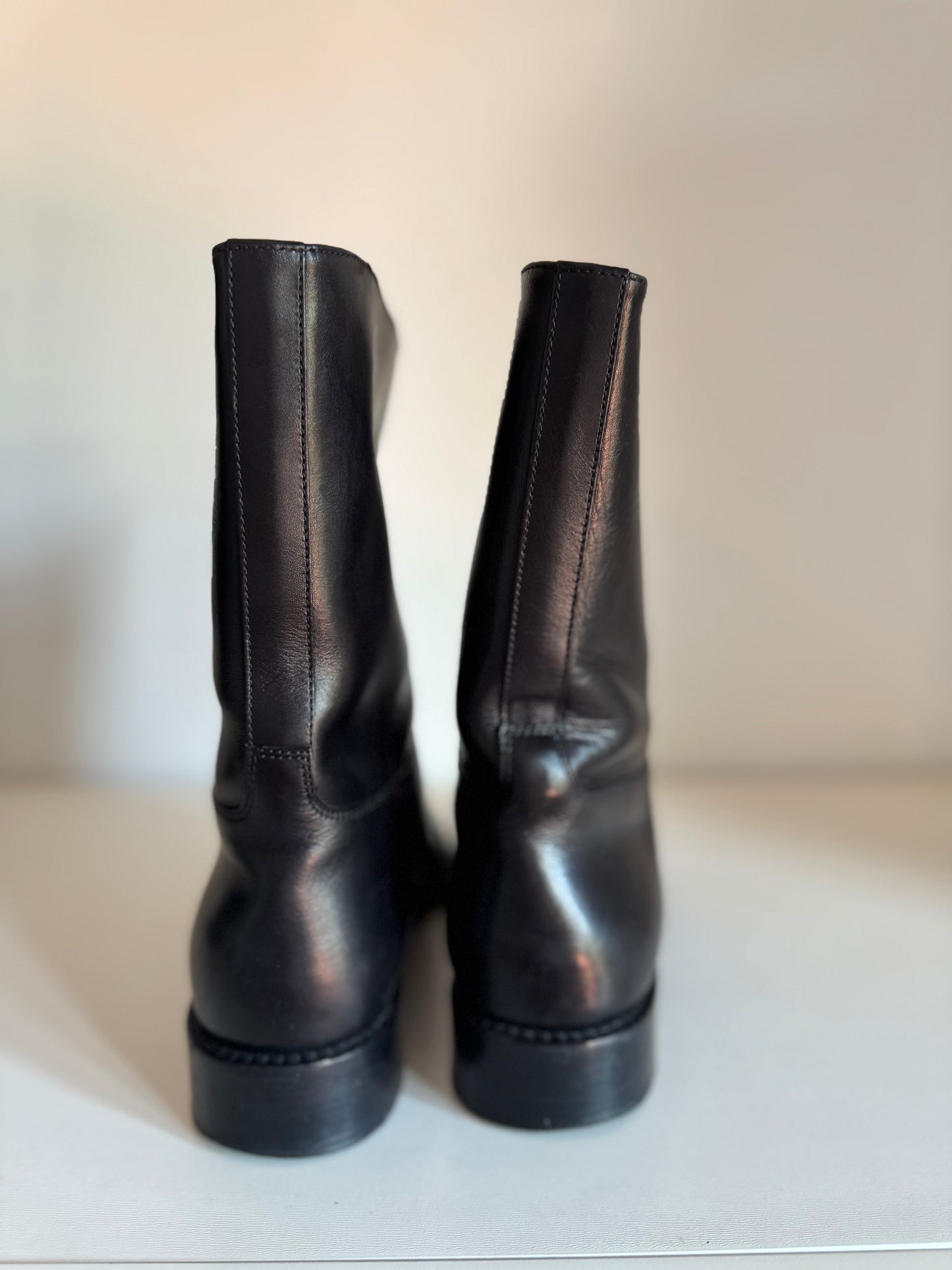 Saint Laurent boots 40