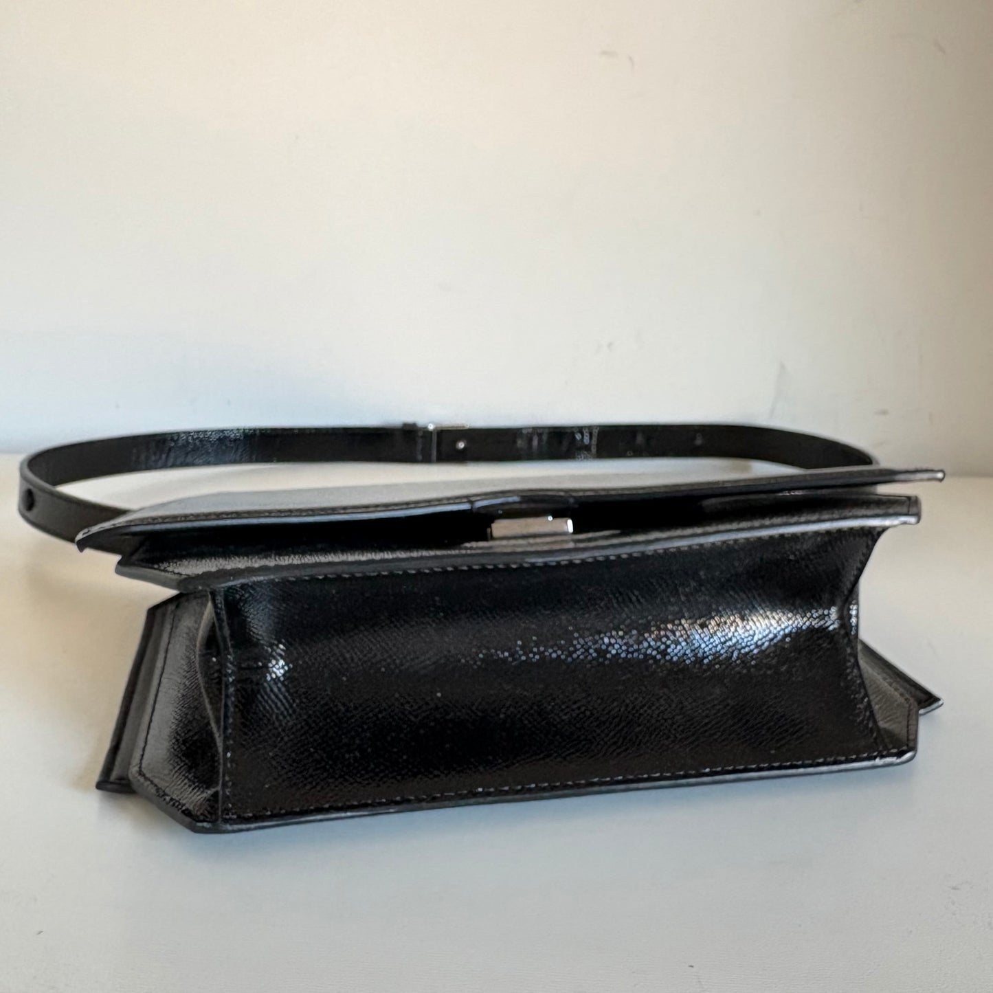 Givenchy bow cut bag