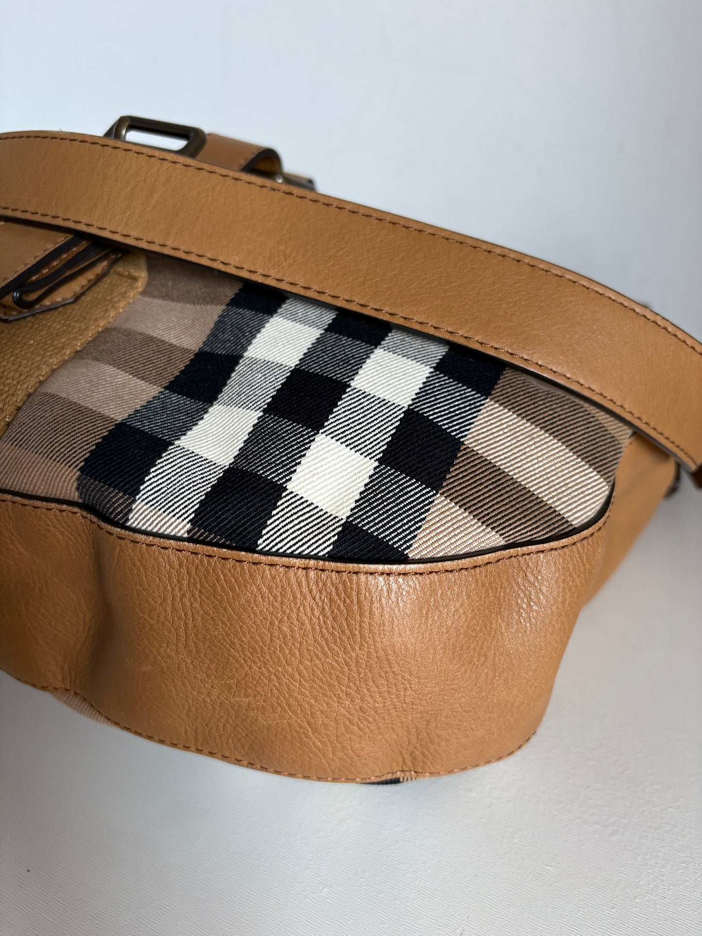 Burberry House check hobo