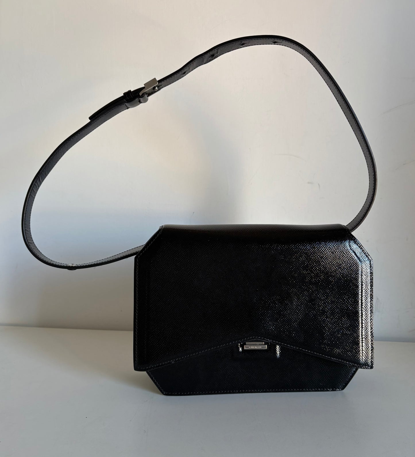 Givenchy bow cut bag