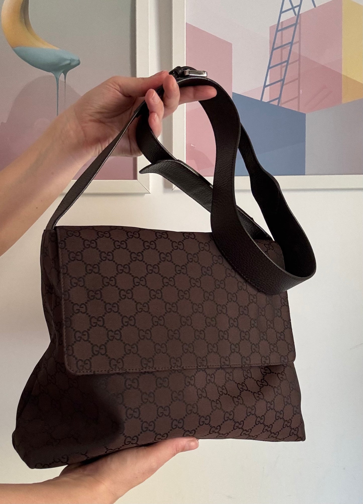 Borsa a tracolla Gucci marrone in monogram GG