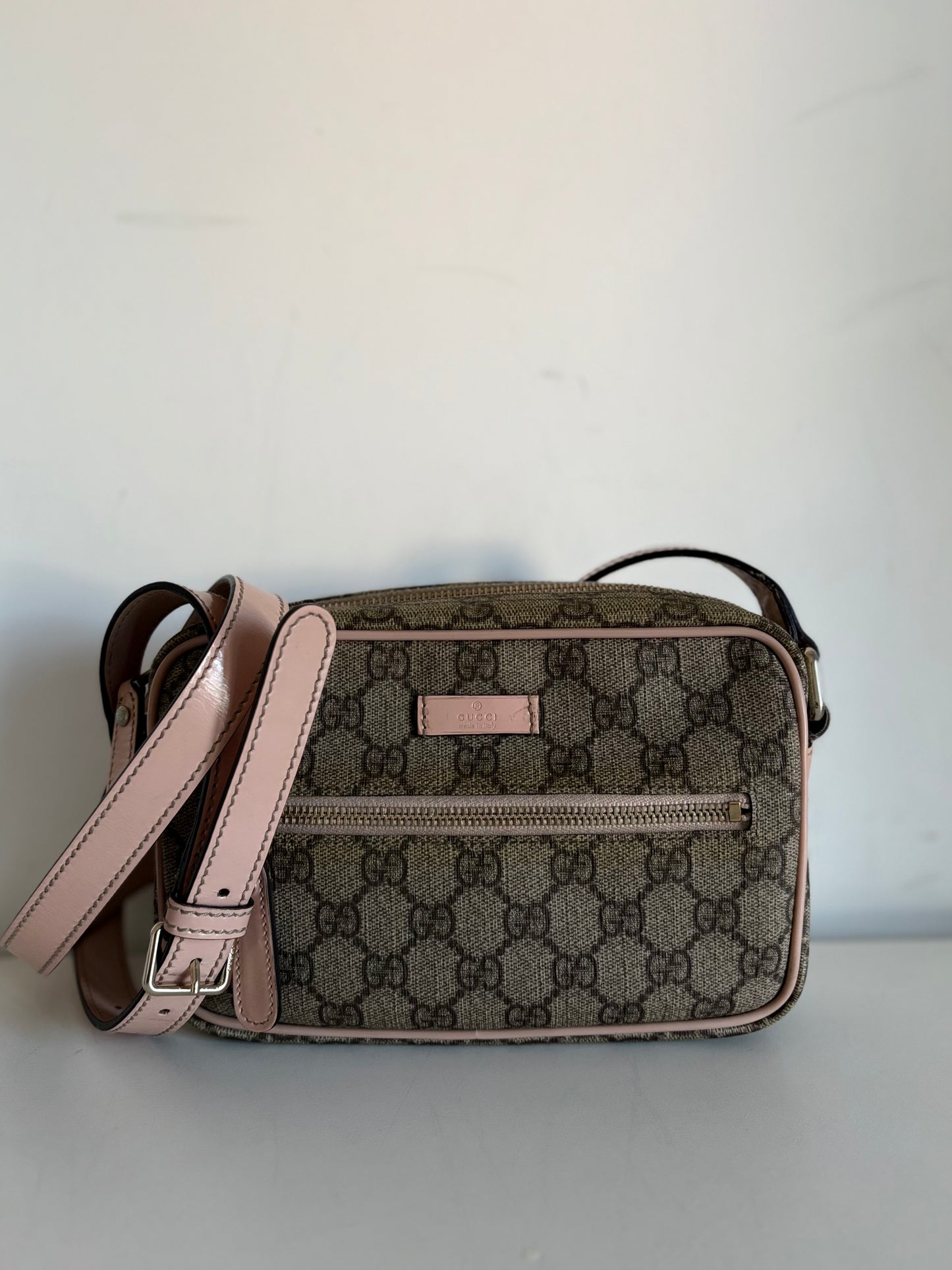 Gucci brown GG supreme crossbody bag
