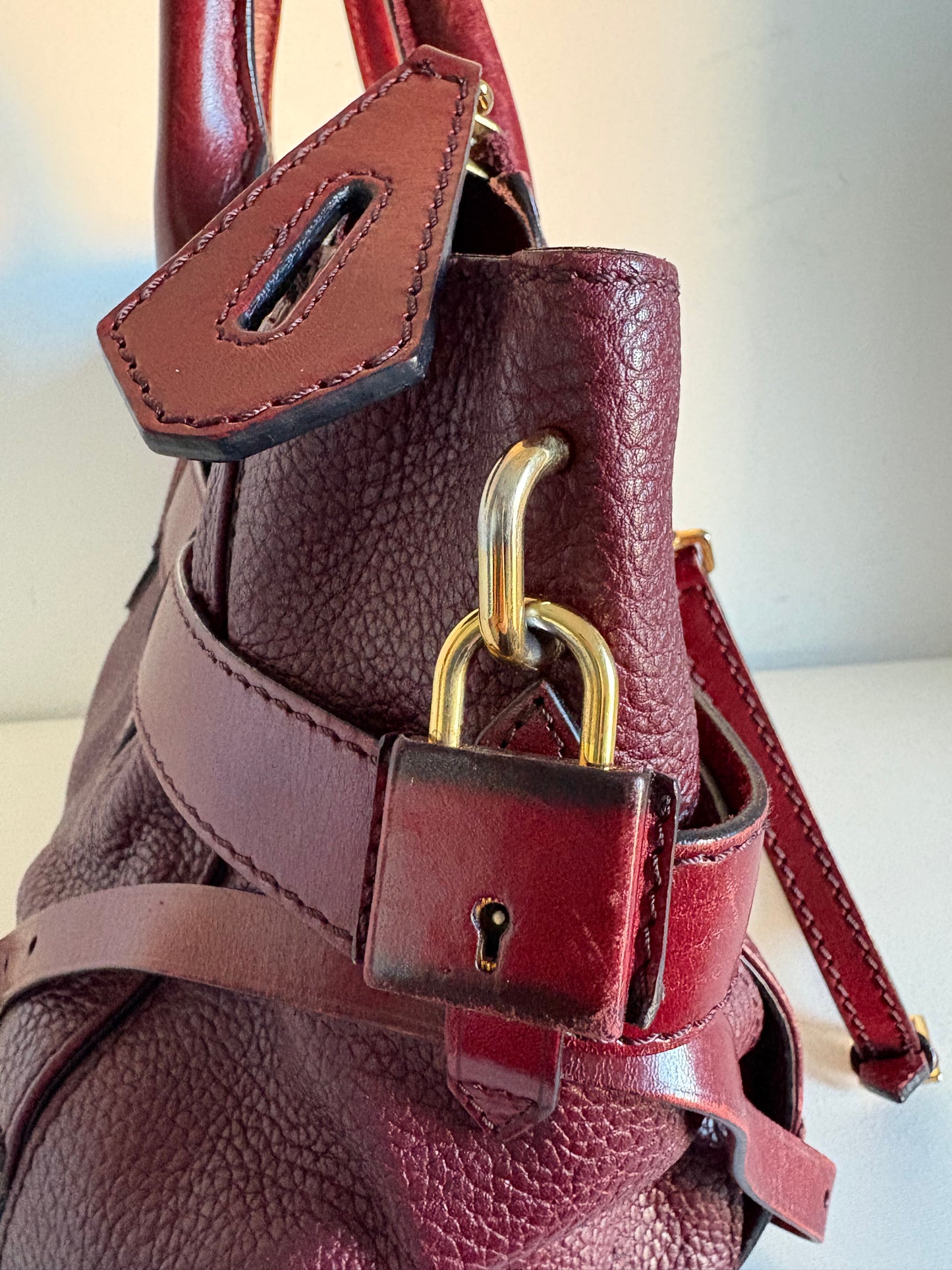 Burberry Lynher bag