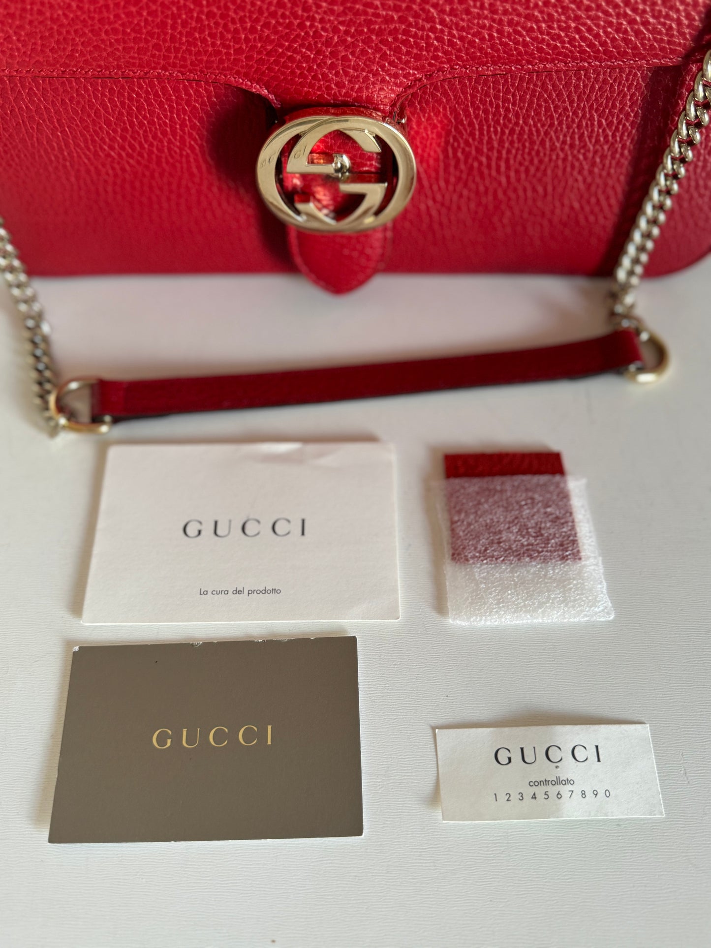 Gucci interlocking bag