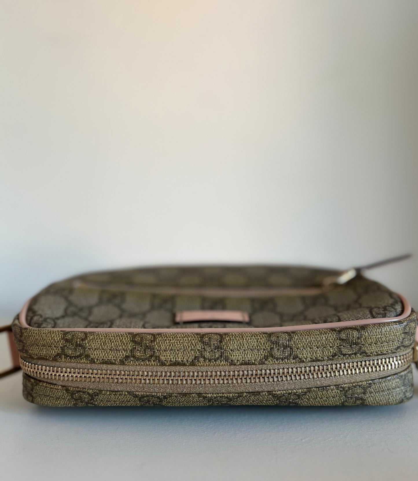 Gucci brown GG supreme crossbody bag