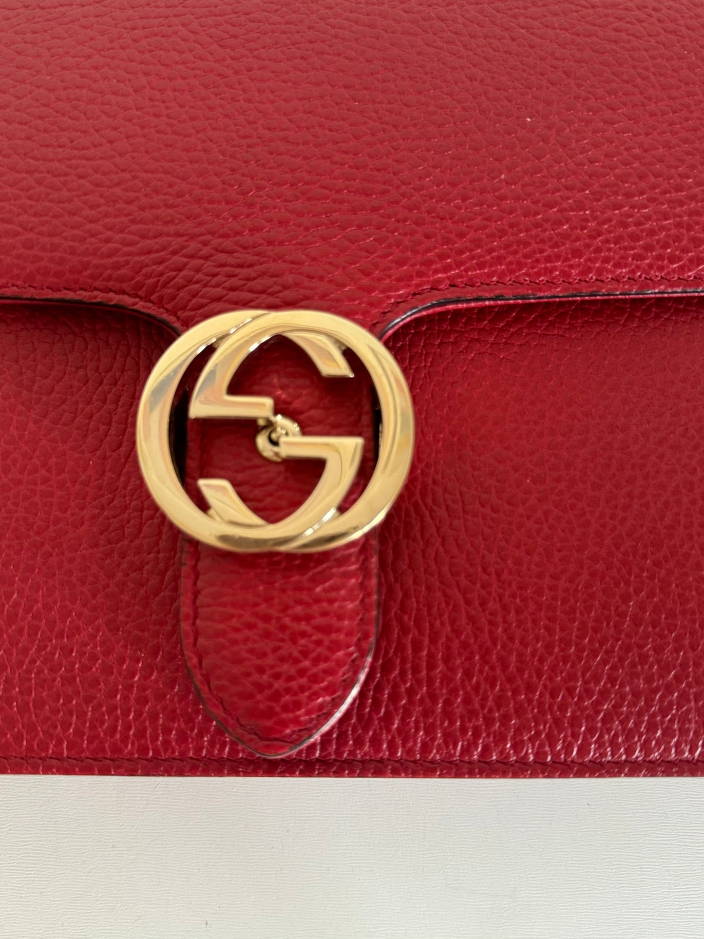 Gucci interlocking bag