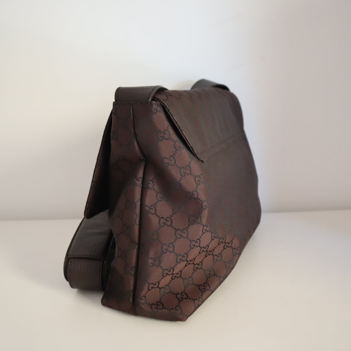 Borsa a tracolla Gucci  marrone in monogram GG