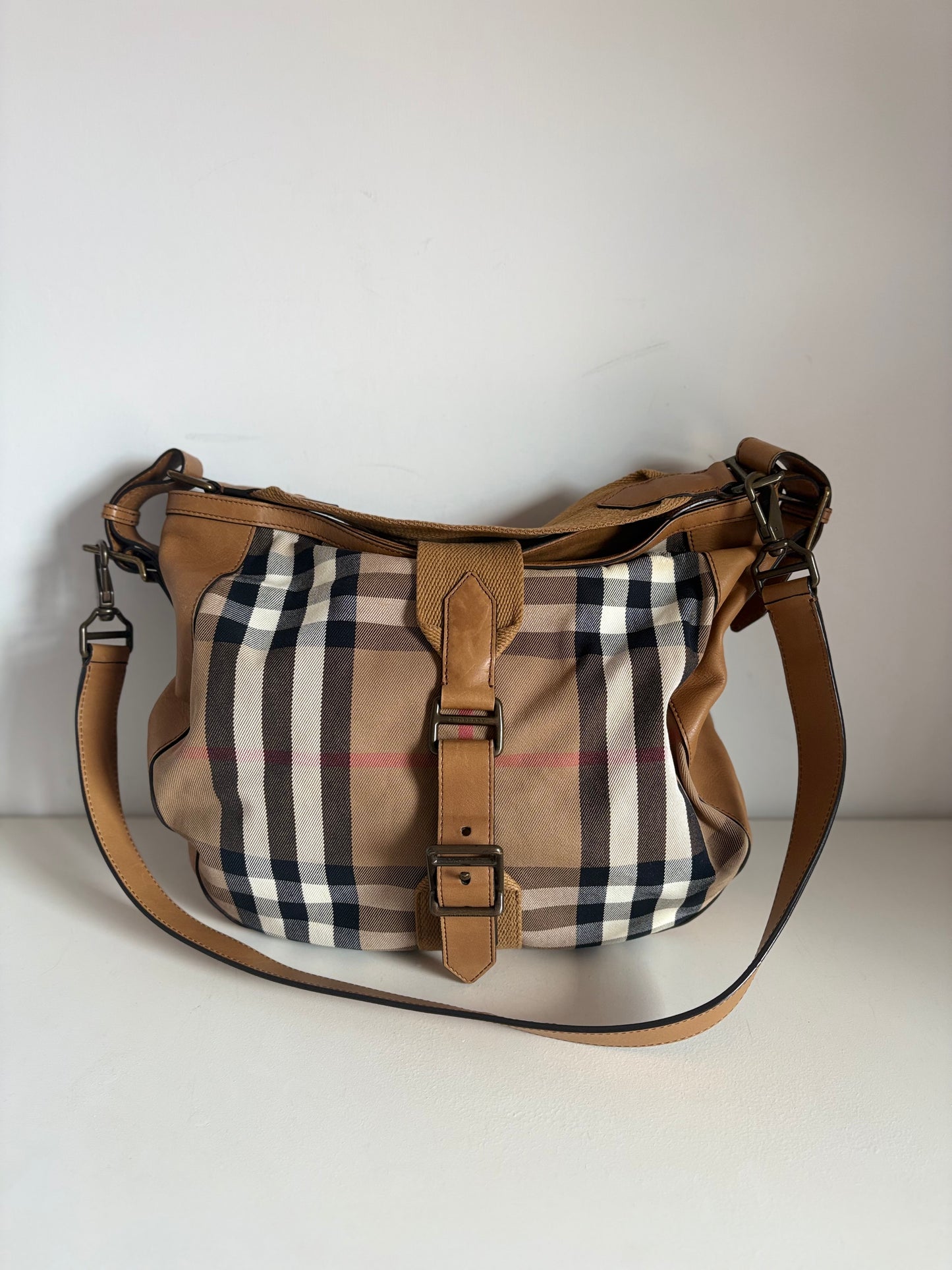 Burberry House check hobo