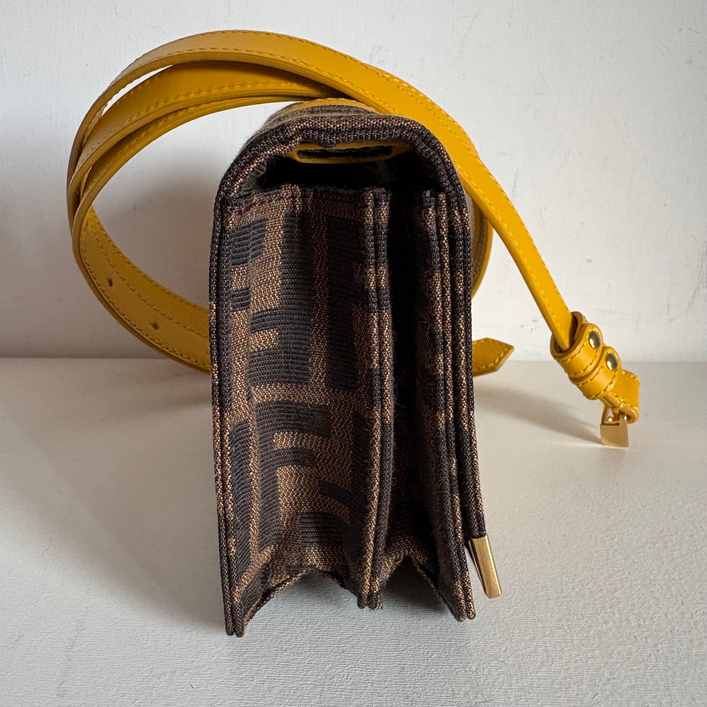 Fendi Tevere mini crossbody -pari al nuovo