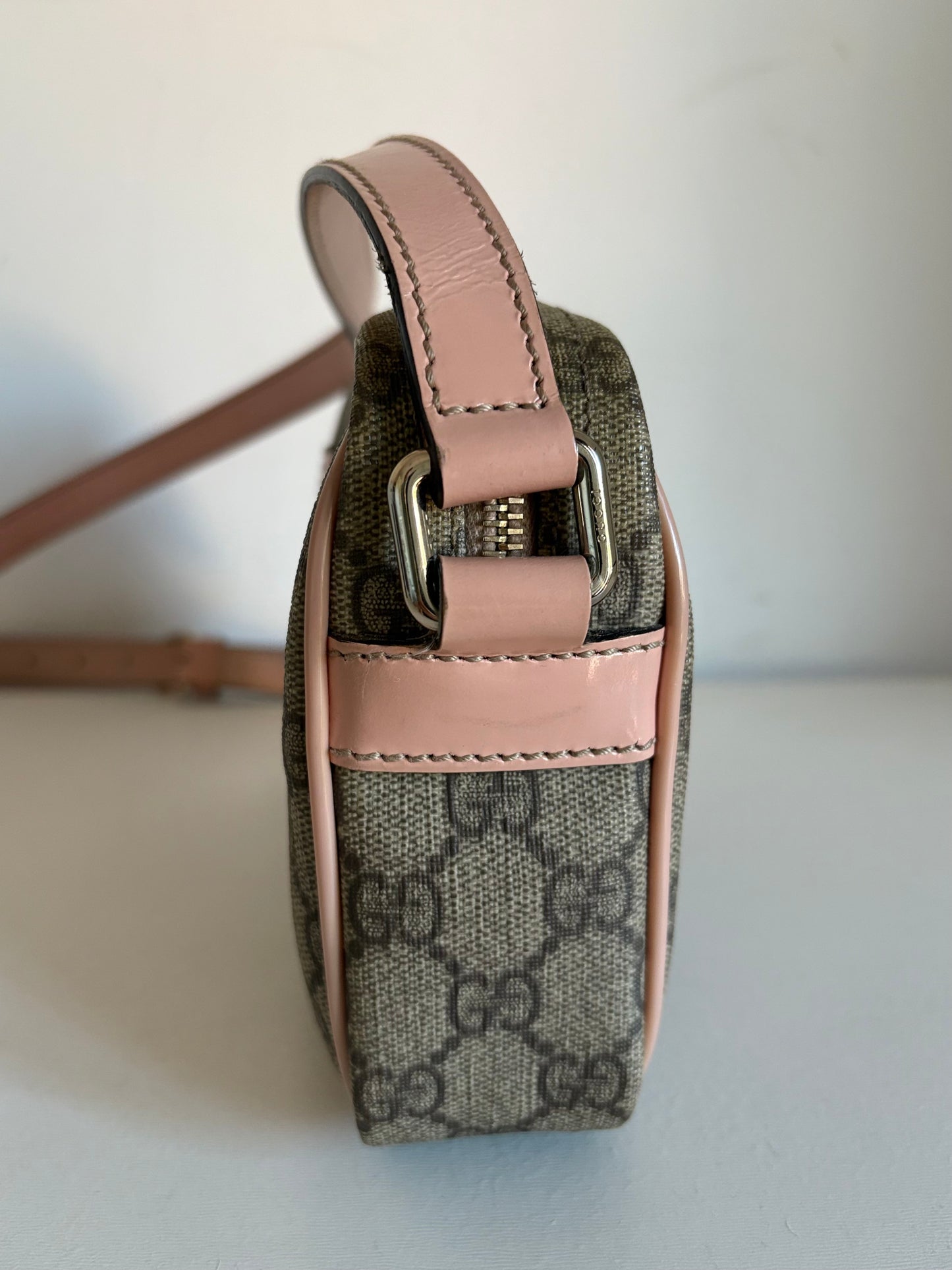 Gucci brown GG supreme crossbody bag