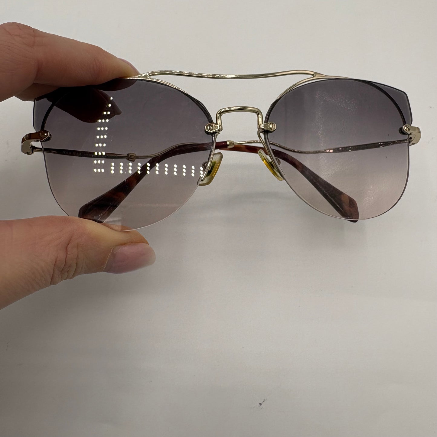 Miu Miu SMU52S sunglasses