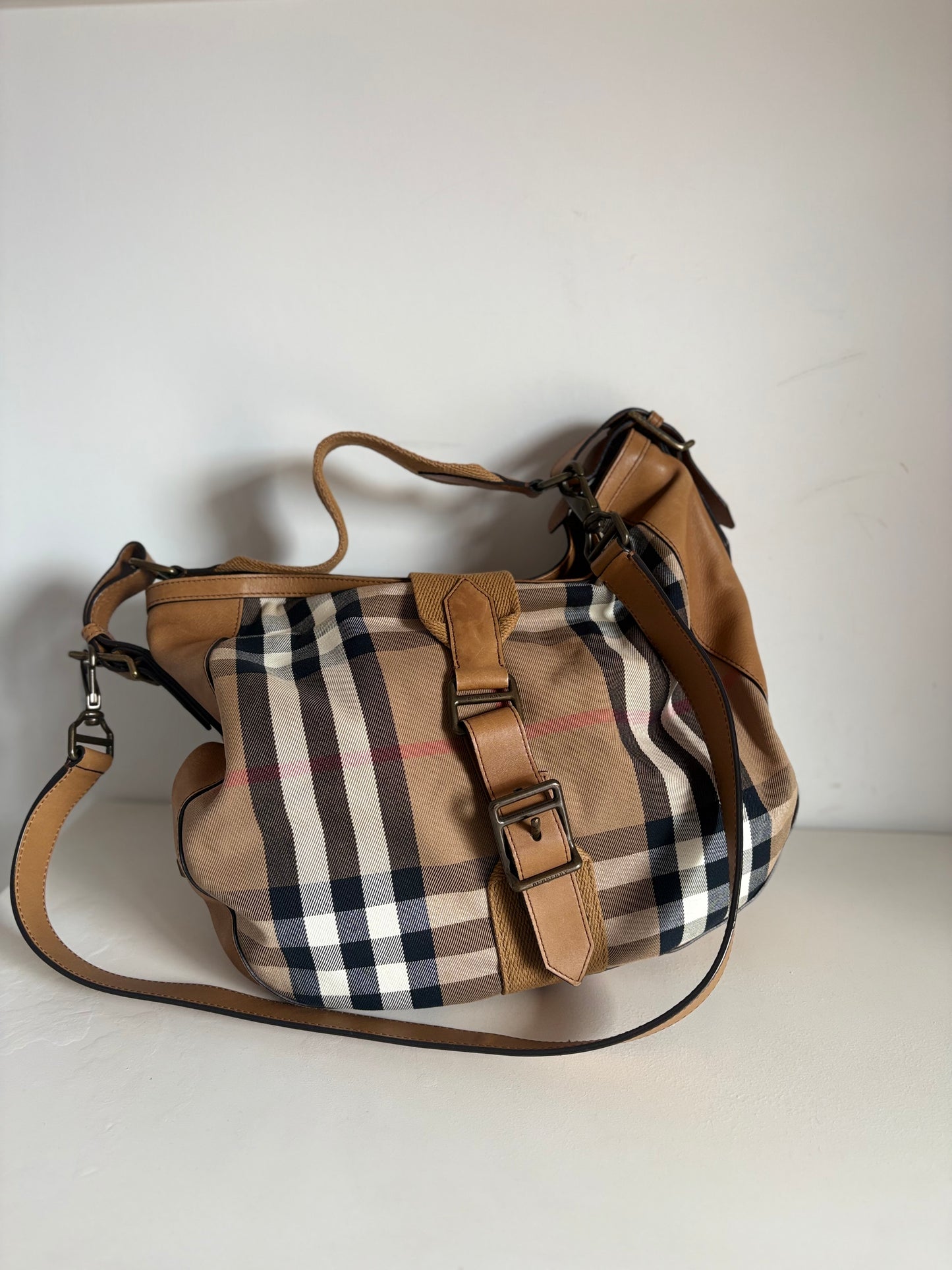 Burberry House check hobo