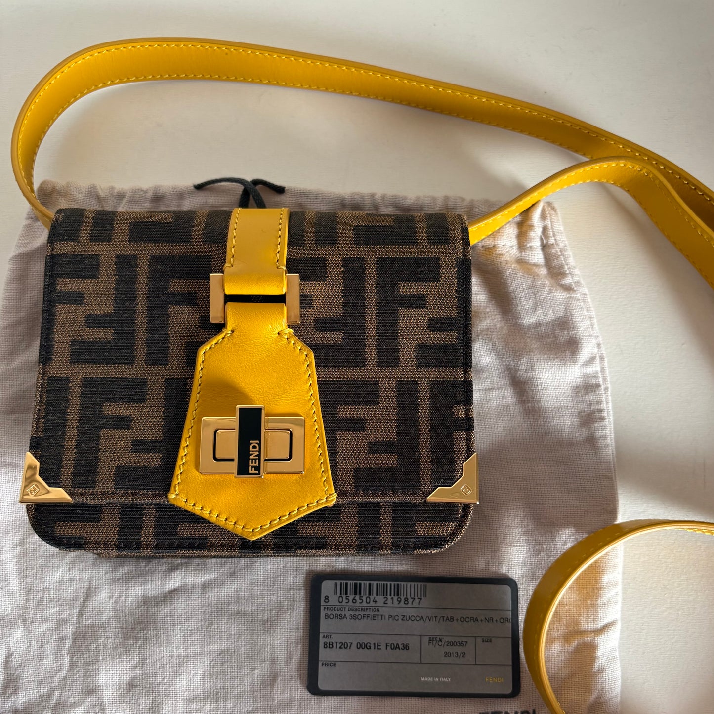 Fendi Tevere mini crossbody -pari al nuovo